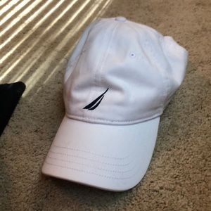 Nautica white hat / baseball cap